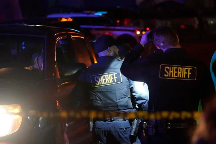 7 dead, 1 critically injured in California shootings; suspect nabbed