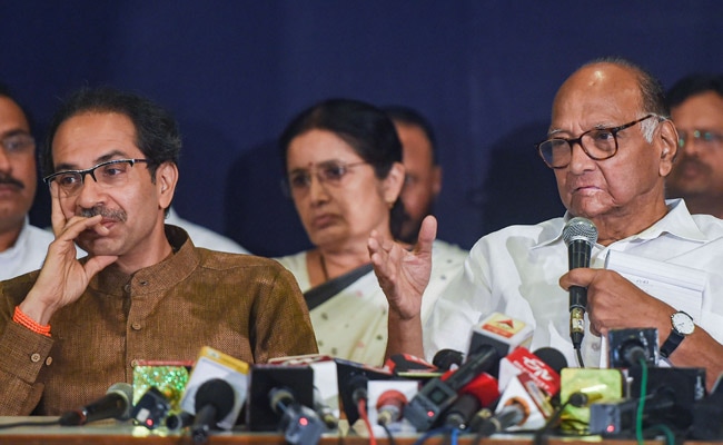 After losing party name-symbol, Thackeray speaks with Pawar