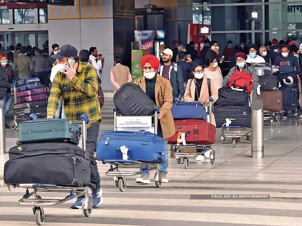 Long queues back at Delhi airport, passengers say nothing has changed
