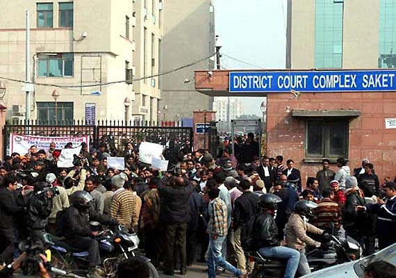 Woman shot at in Delhi court, rushed to hospital