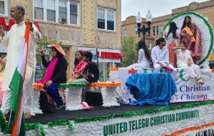 Ind day Christian float