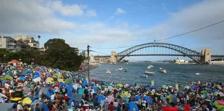 Australia's population growth hits 15-year high