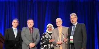 Dr.Ihsan Bagby was awarded for his lifetime dedication and service to the community