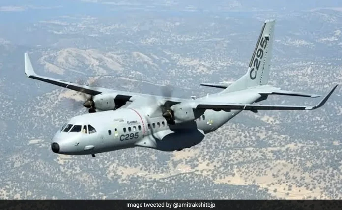 Indian C-295 takes off from Spain with IAF chief onboard