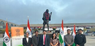 Tribute to Mahatma Gandhi ji