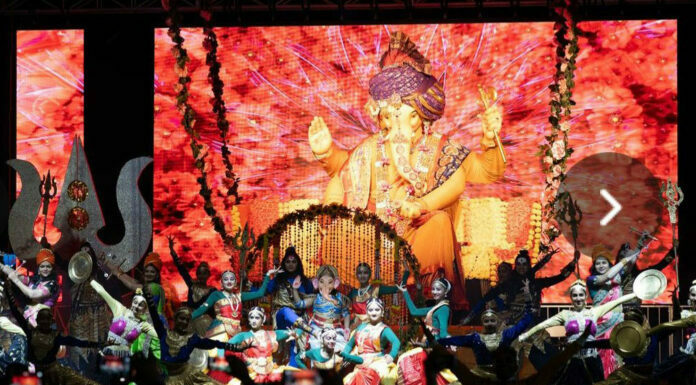 Thousands celebrate Ganesh Utsav at the Newpark Mall Thousands celebrate Ganesh Utsav at the Newpark Mall