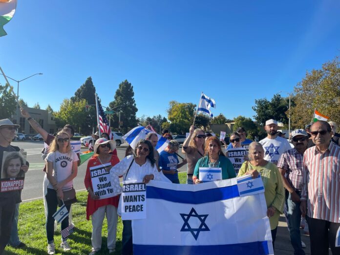 FOG Members and others with Israel flag