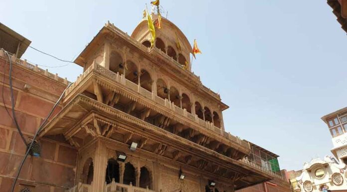 Banke Bihari corridor