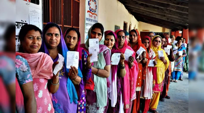 Chhattisgarh records 26.97 pc voter turnout till 11 am