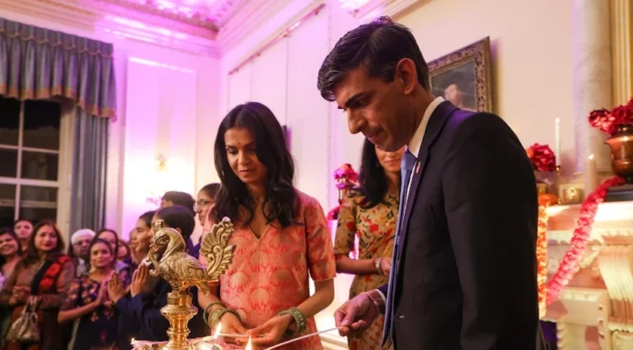 UK PM celebrates Diwali