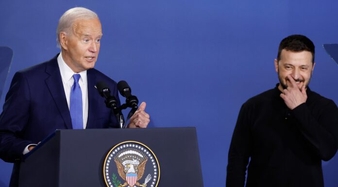 US President Joe Biden defends himself after introducing Zelenskyy as Putin Joe Biden