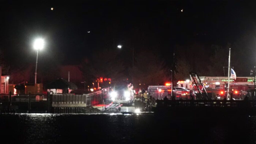 At Least 2 Bodies Found After American Airlines Plane With 64 On Board ...