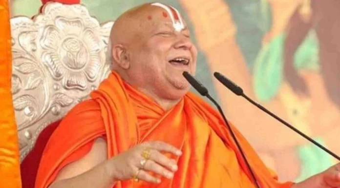 Mahakumbh: Jagadguru Swami Rambhadracharya express happiness after Amrit Snan, praises govt for arrangements Swami Rambhadracharya