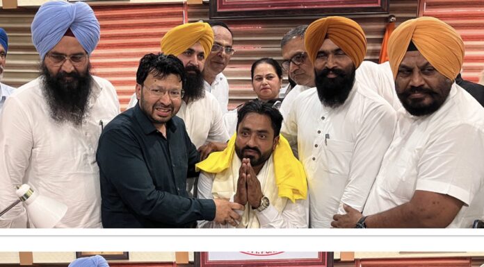 In the presence of Dr. Ravjot Singh, Jarnail Nangal assumed the post of Chairman of Nagar Sudhar Trust Phagwara Phagwara