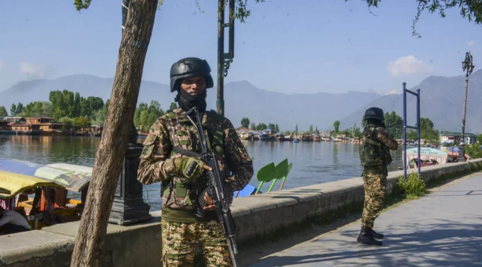 Indian Army responds effectively to ceasefire violations by Pakistan Army Indian Army