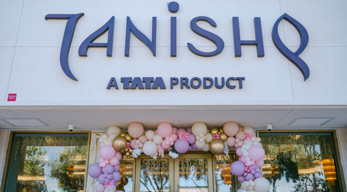 Tanishq opens in Santa Clara Tanishq