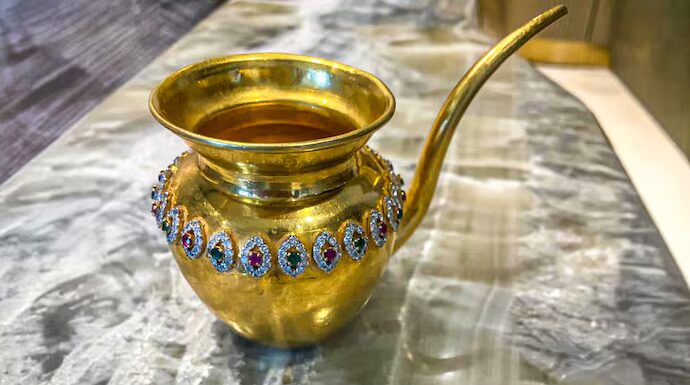 Delhi Police nabs man who stole gold urn worth Rs 1 cr from Jain function near Red Fort Jain