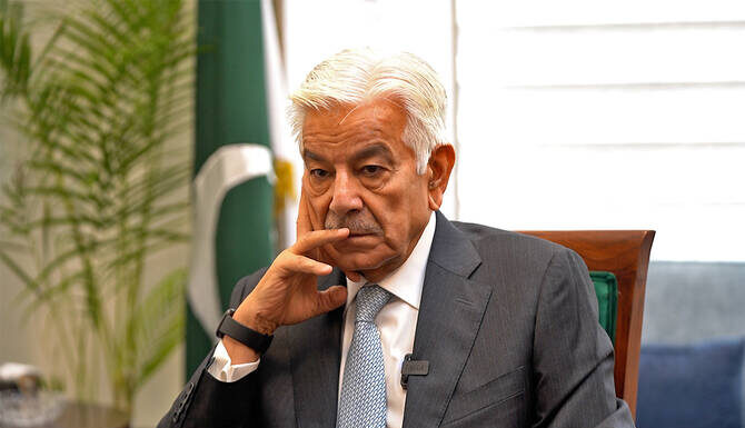 Khwaja asif