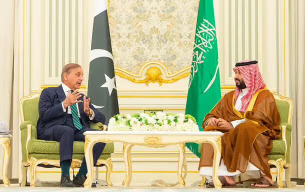 Saudi Arabia, Pakistan ink defence agreement stating ‘attack on either to be considered attack on both’ Saudi Arabia, Pakistan