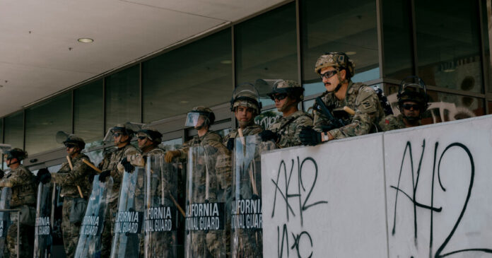National Guard troops