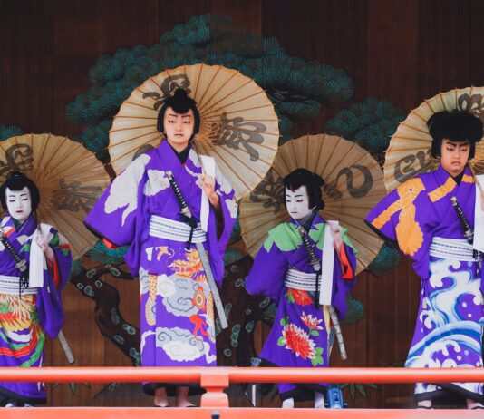 Japanese traditional performance “Kabuki” is attracting global audience Kabuki