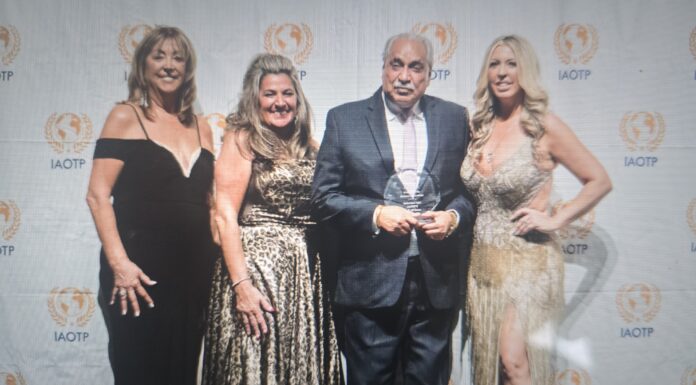 Avtar Singh Walia named Top Restaurant Owner of the Year by IAOTP Avtar Singh Walia