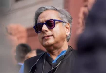 “Pretty disgraceful”: Shashi Tharoor after Pakistan boycott T20 WC match against India Shashi Tharoor