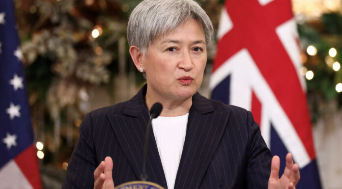 Australian govt lowers Middle East travel warnings Australia