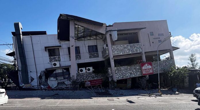 Indonesia lifts tsunami warning hours after evacuation orders over Philippines quake Indonesia
