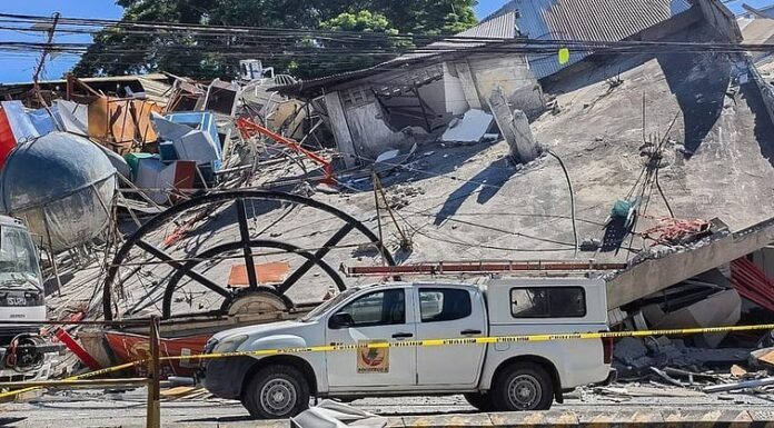47 killed, over 346,000 affected after strong quake in Philippines Philippines