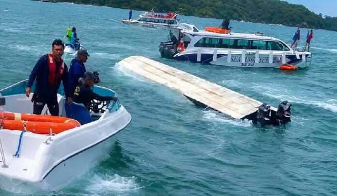 Vietnam boat accident Vietnam
