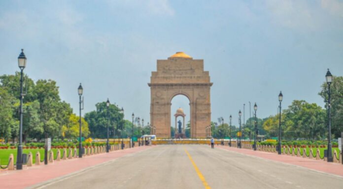 Delhi-NCR likely to remain dry; capital’s AQI hits 62-day high Delhi