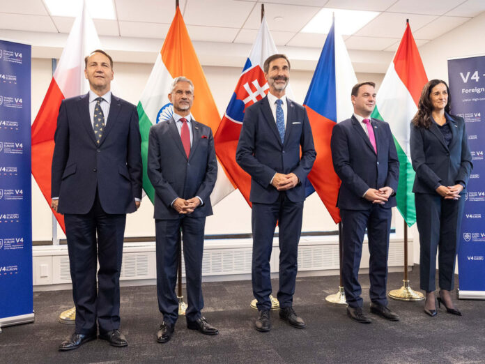 Slovakia FM after first V4+India FM Meeting India
