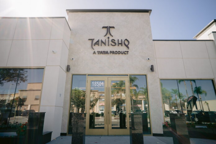 Tanishq Store Opening (2) Tanishq